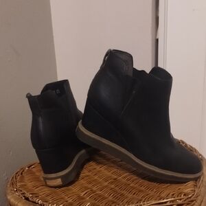 Dr. Scholl's Black Wedge Ankle Boots with Side Elastic